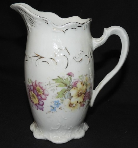 Petit pichet ancien porcelaine - petit,