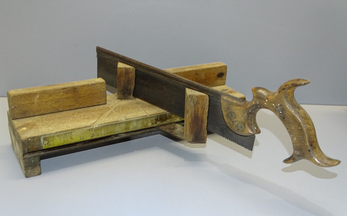 Ancienne boite decouper - boite,