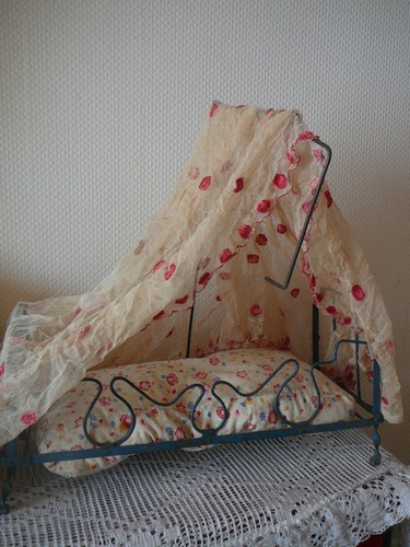 Tres beau lit ancien fer - lit,
