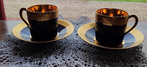 Tasses litron avec soucoupes - tasses,