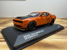 Solido 1/43 -Dodge Challenger Srt Demon V8 6.2L Coupe 2018 Orange/Black 1:43 -
