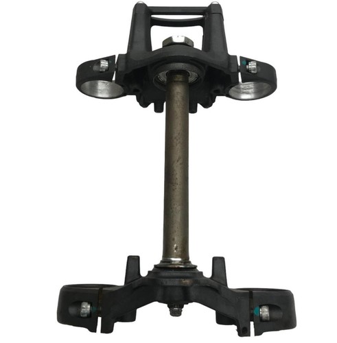 Té fourche inférieur - fourche,