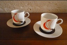 2 tasses à café porcelaine