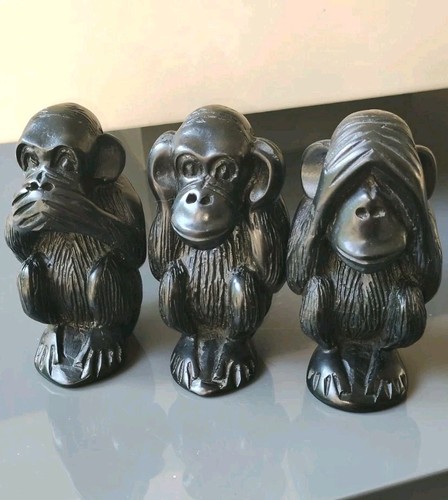 Sculptures figurines les - "les, 3