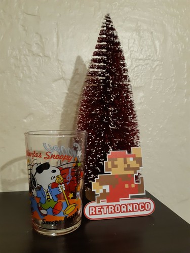 Snoopy verre collection a - snoopy,