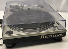 Technics SL-1200MK5 turntable