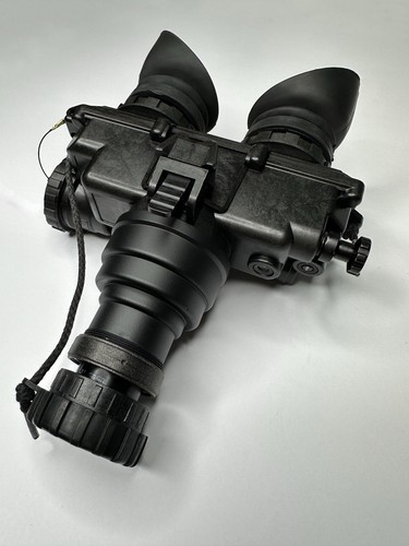 Pvs night vision binocular - pvs-7d,