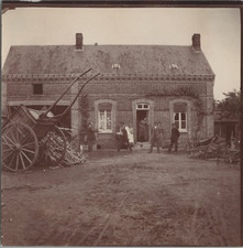 France, Les Andelys, Combat à l&#039;Épée dans une Cour de Ferme vintage print