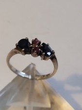 jolie  petite bague en argent