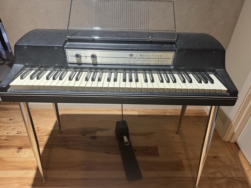 Excellent condition wurlitzer - condition,