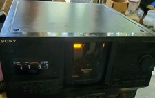 Sony CDP-CX220 200 Disc Mega Storage CD Player Disc Carousel GWC! No Remote Incl