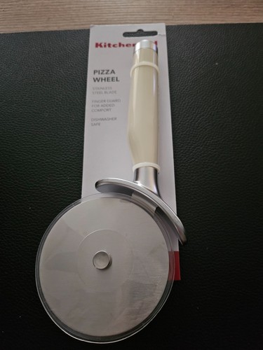 Roulette pizza neuve - roulette, à