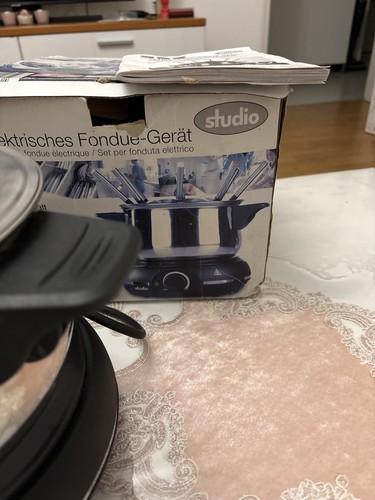 Studio appareil fondue - à,