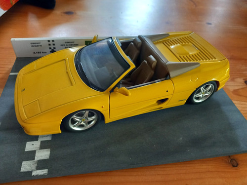 Ferrari f355 cabriolet jaune - f355,