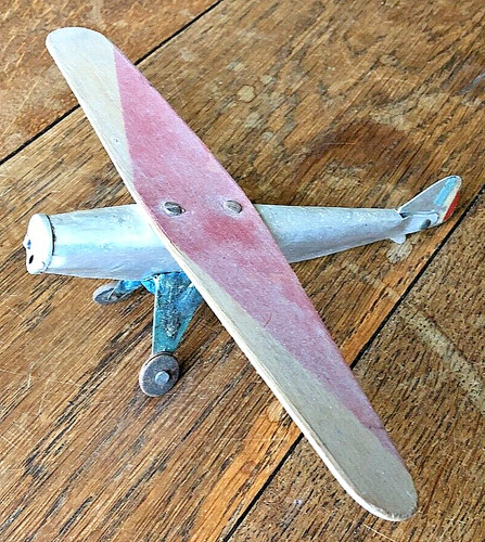 Avion tôle bois - en,