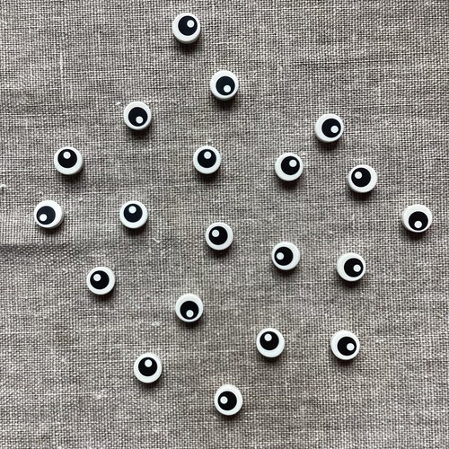 Lot yeux neufs - lot, 20
