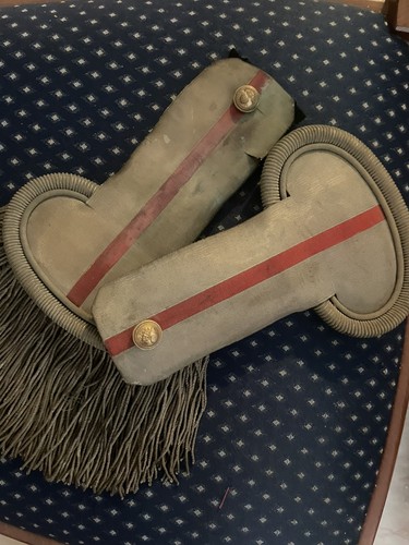 Paire épaulettes fin du - d,