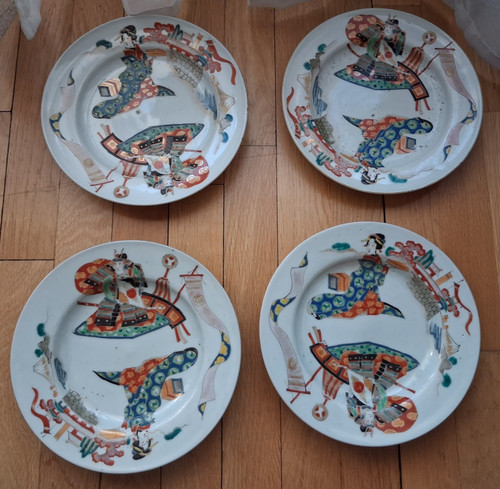 Assiettes porcelaine japon - 4,