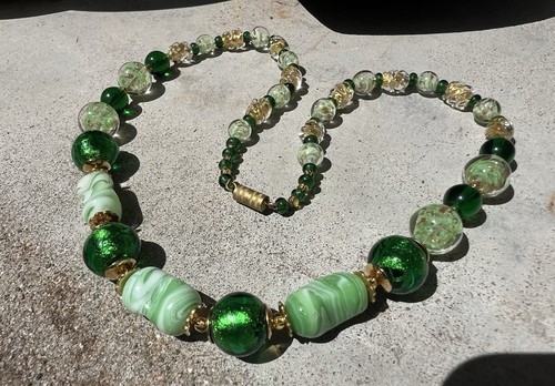 Collier ancien perles verre - perles,