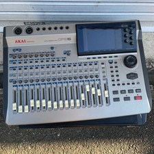 AKAI Digital Personal Studio DPS16 Multi-track Recorder FM/AM Radio Tuner uti...