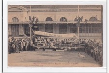 THIS: big laughter of pigeons traveler at departure - very good condition