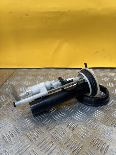 Pompe essence pour - essence, yamaha