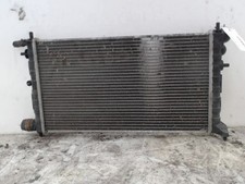 Radiateur eau Peugeot 106