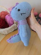 Dinosaure bleu, doudou fait