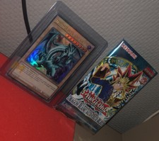 dragon blanc aux yeux bleus