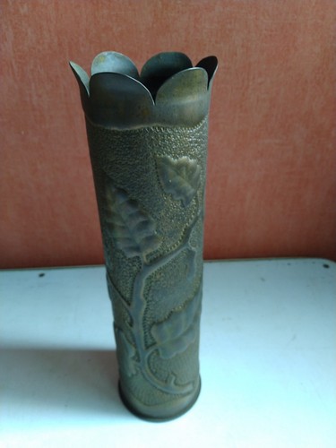 Vase obus militaria