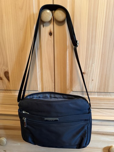 Hedgren black nylon - hedgren,