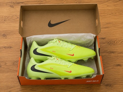 Nike chaussures football à - de,