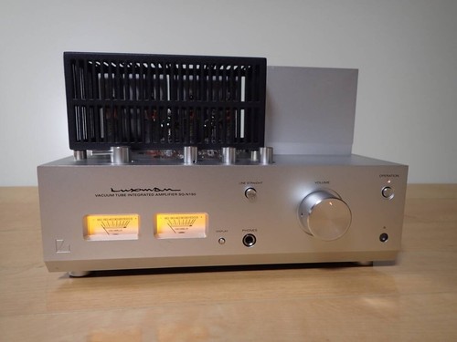 Amplificateur intégré - , à