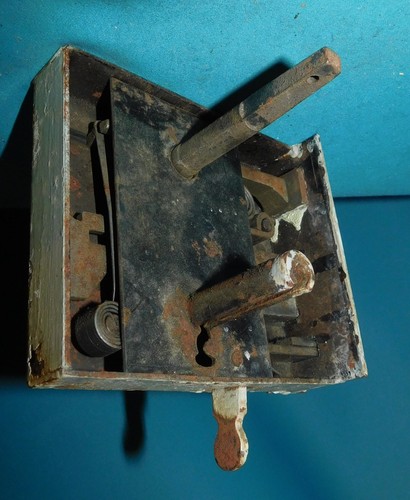 Ancienne serrure fer - en,