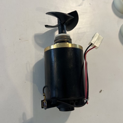 Moteur pour bloc robot piscine