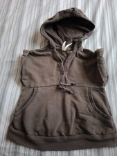 sweat sans manche à capuche