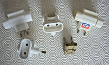 Lot de 5 multiprises murales