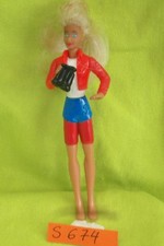 Poupée S674 :   mini Barbie