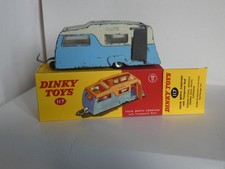 Voiture miniature DINKY TOYS