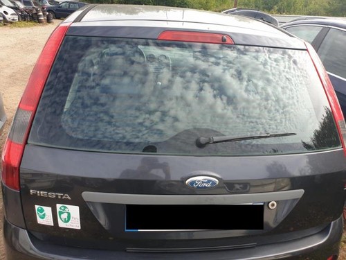 Malle hayon arriere ford - malle/hayon,