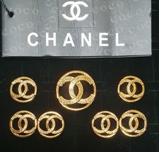 7 boutons Chanel haute couture en métal doré Authentiques et NEUFS 