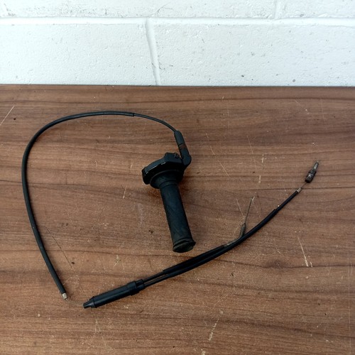 Suzuki rg125 throttle twist - suzuki,