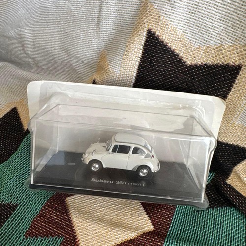 Subaru 360 white 43 - subaru,