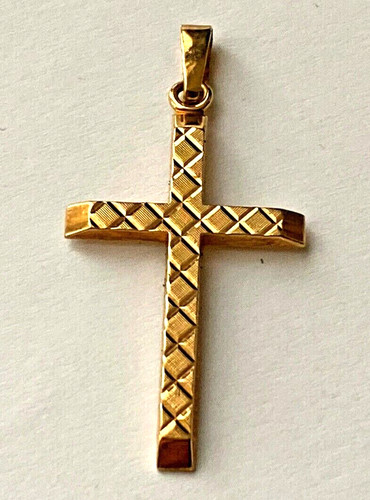 Beau pendentif croix - la,
