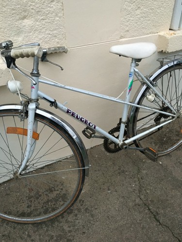 Velo peugeot gris - velo, vintage