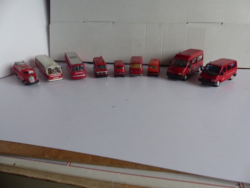 Lot véhicules miniatures