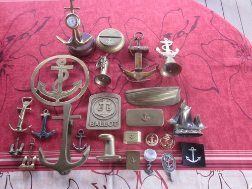 Lot objets relatifs marine - objets,