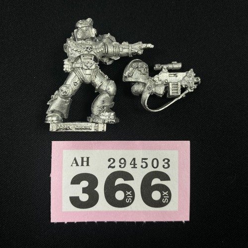 Miniature unique sternguard - 1,