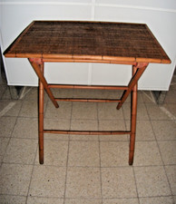 Table en bois bambou et rotin