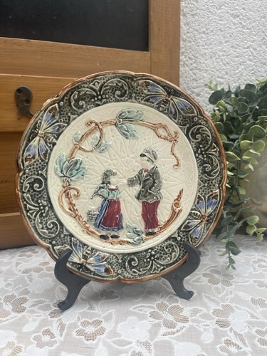 Ancienne assiette barbotine - assiette,